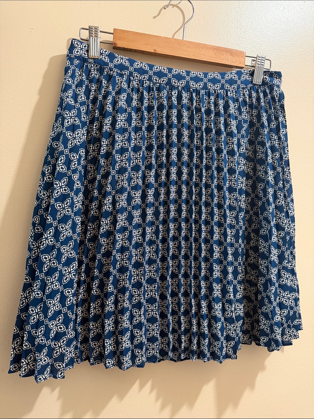 Pleated Navy Blue Printed Skirt - Women's